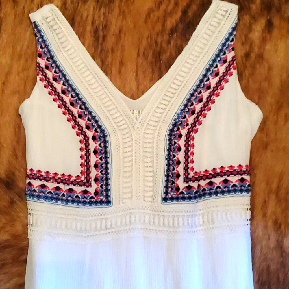 Beachy slip dress w embroidered bodice